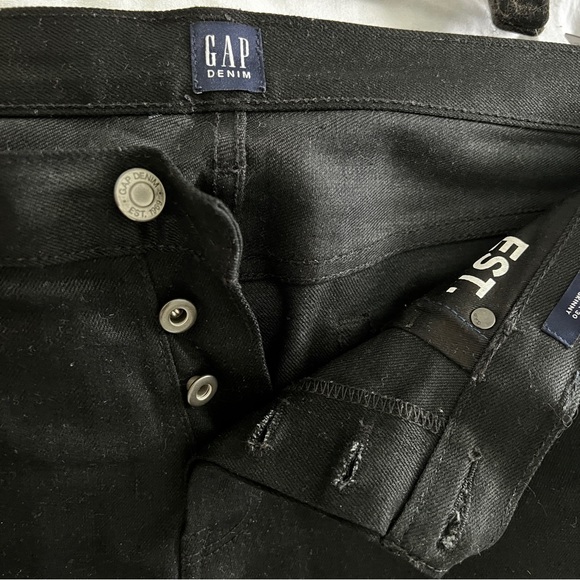 Gap Premium Selvedge Denim - Picture 5 of 5